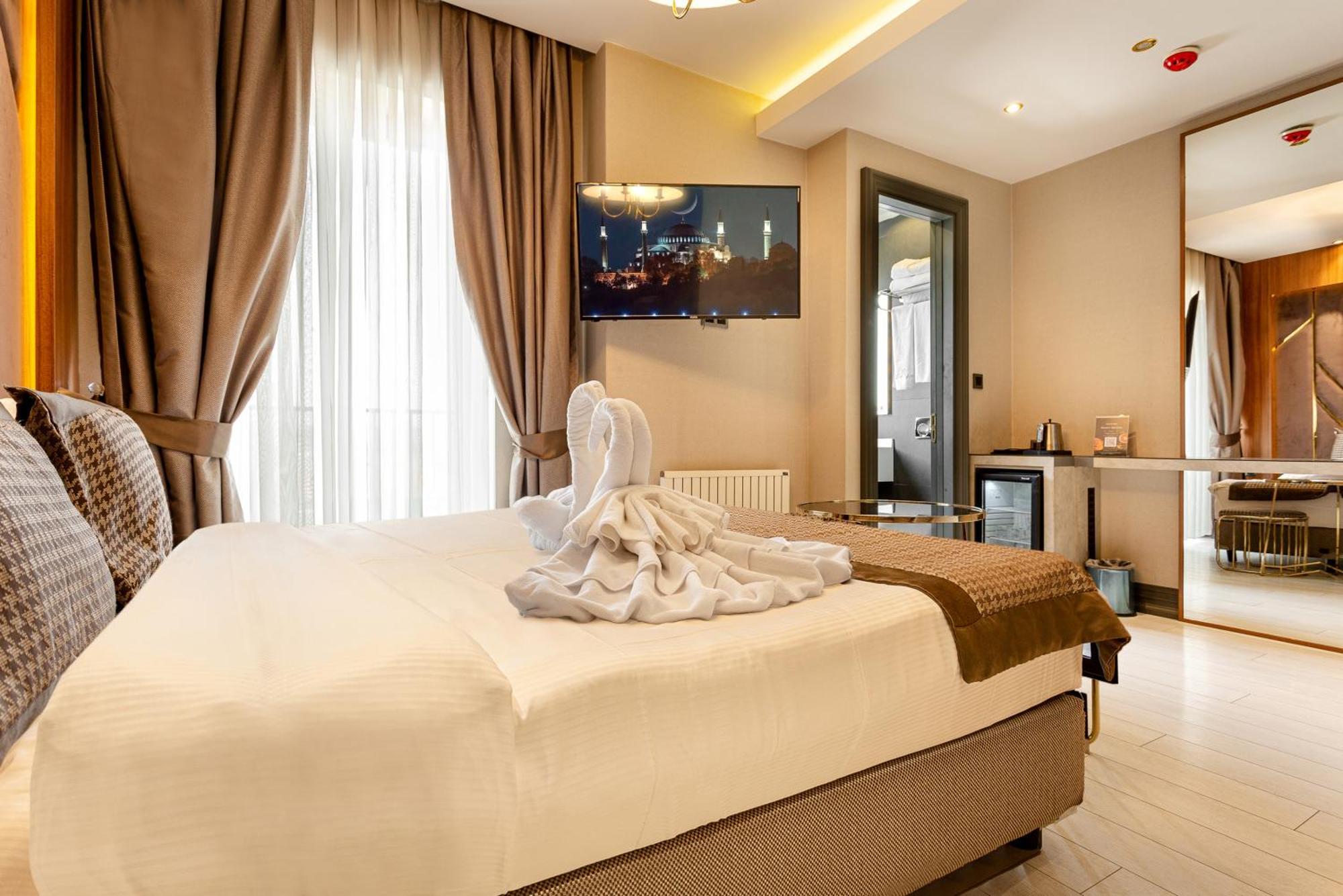Santra Hotel Истанбул Екстериор снимка