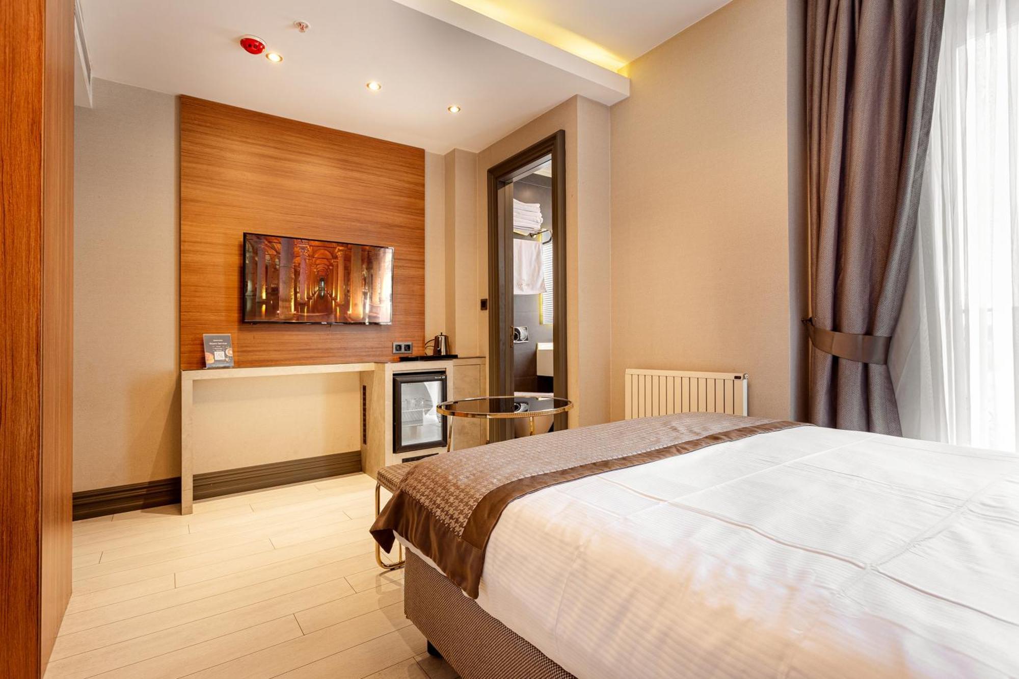 Santra Hotel Истанбул Екстериор снимка