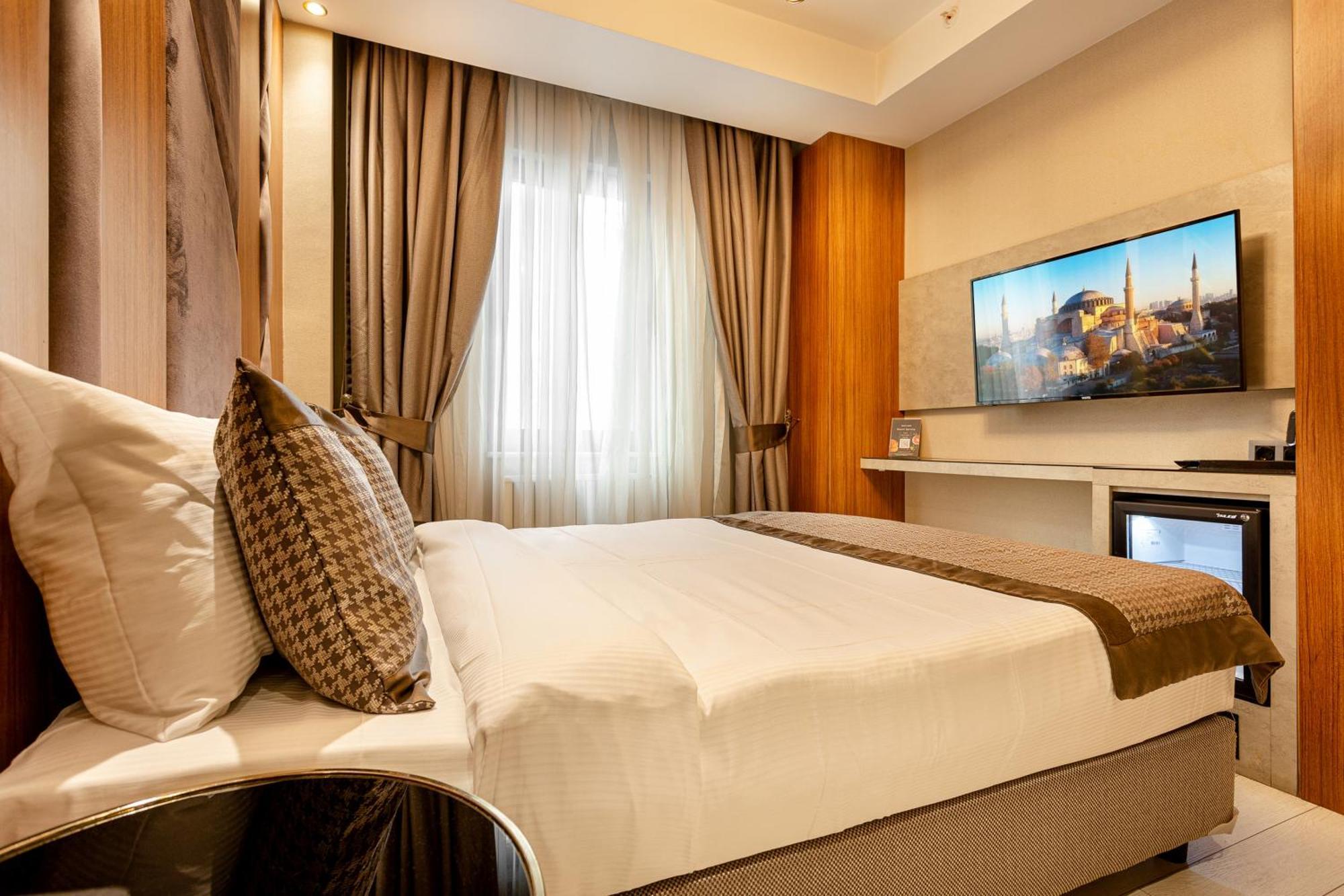 Santra Hotel Истанбул Екстериор снимка